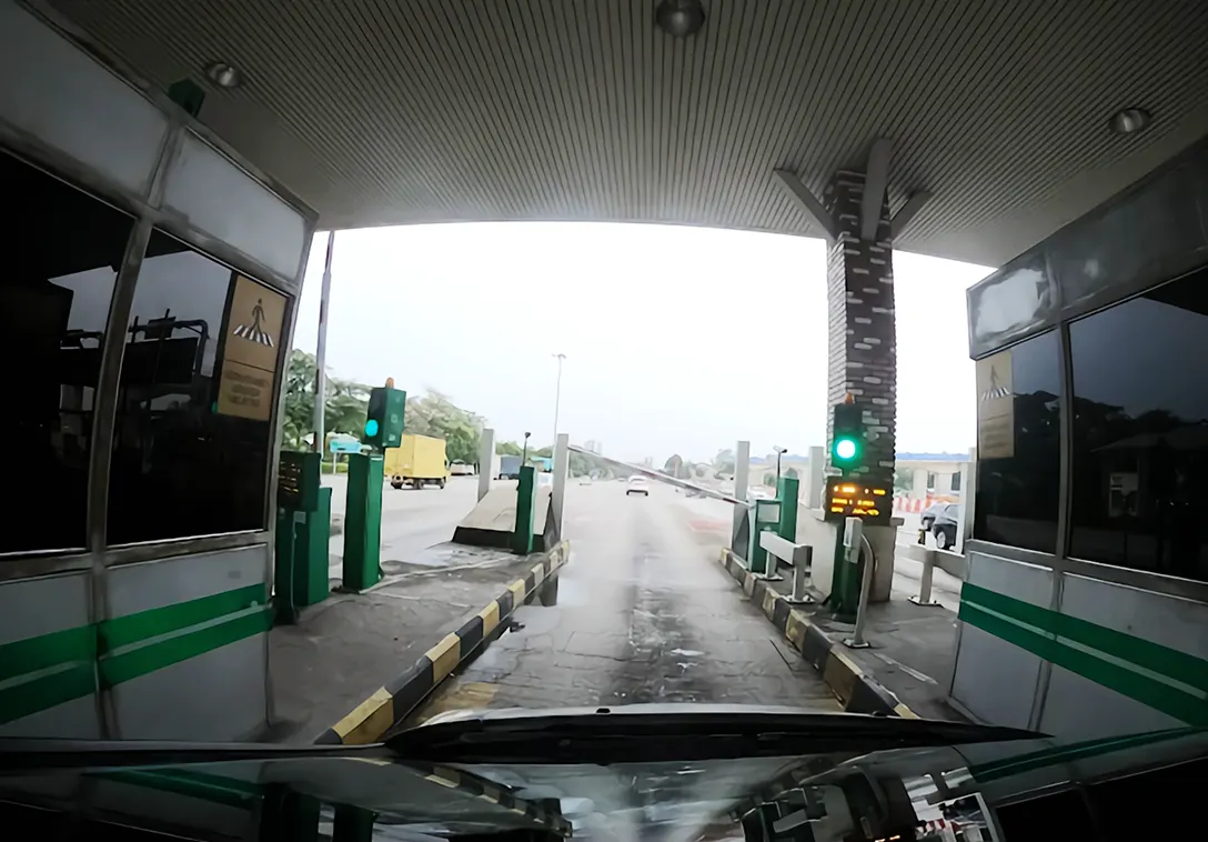 Kota Damansara Toll Plaza