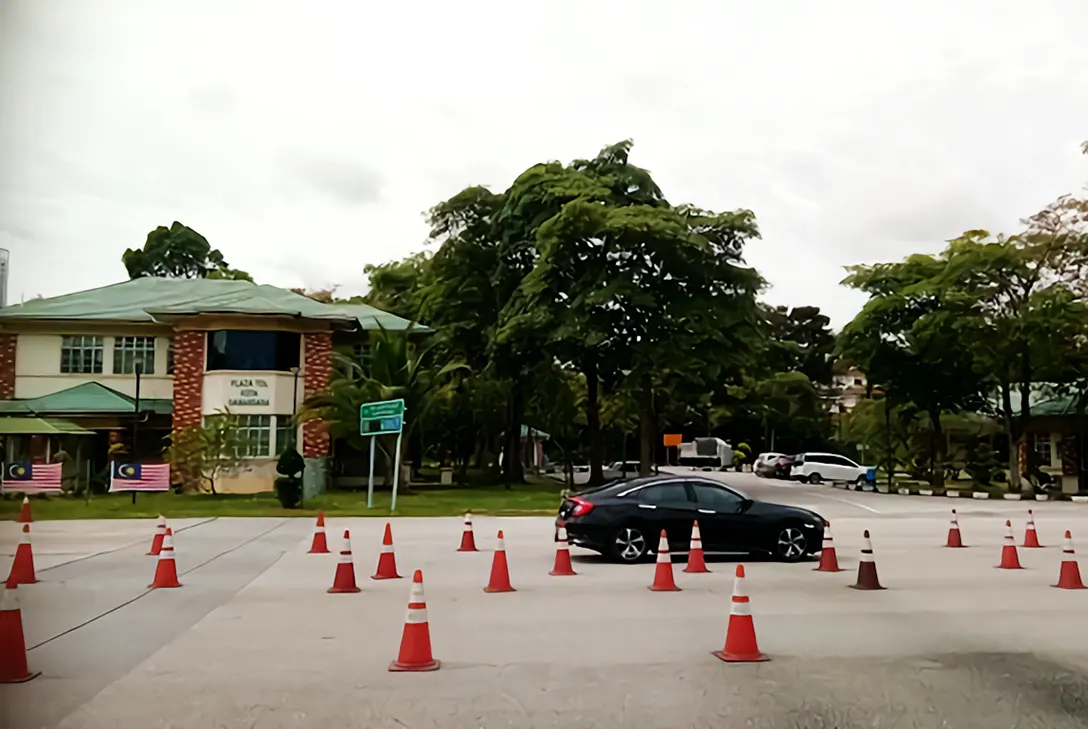 Kota Damansara Toll Plaza