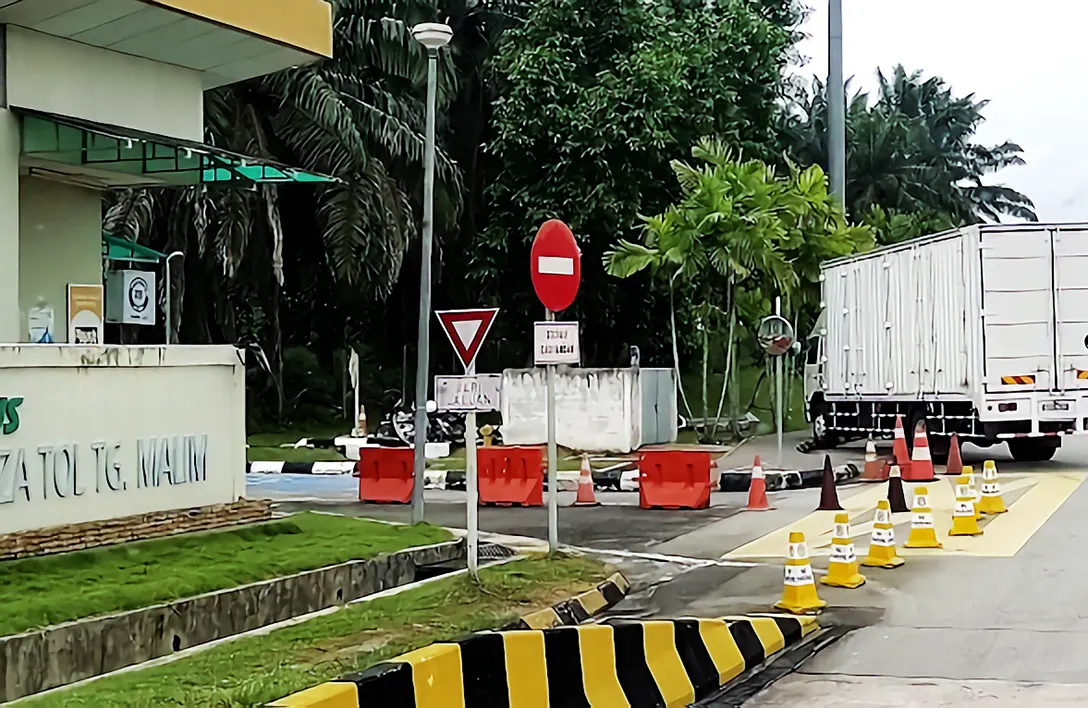 Tanjung Malim Toll Plaza