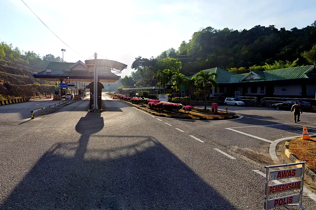 Bukit Merah Toll Plaza