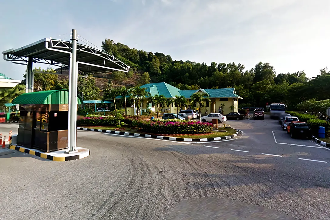 Bukit Merah Toll Plaza