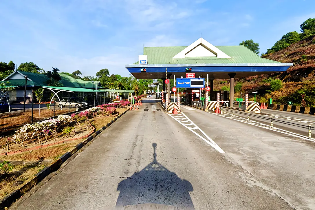 Bukit Merah Toll Plaza