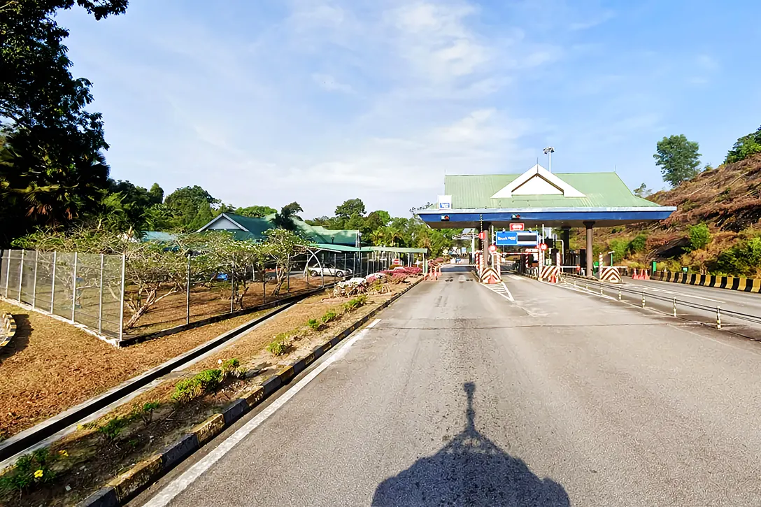 Bukit Merah Toll Plaza