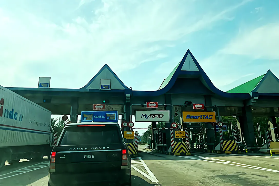 Jawi Toll Plaza