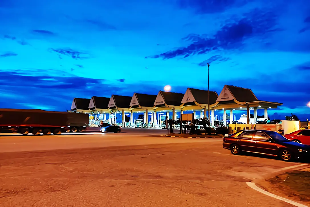 Sungai Dua Toll Plaza