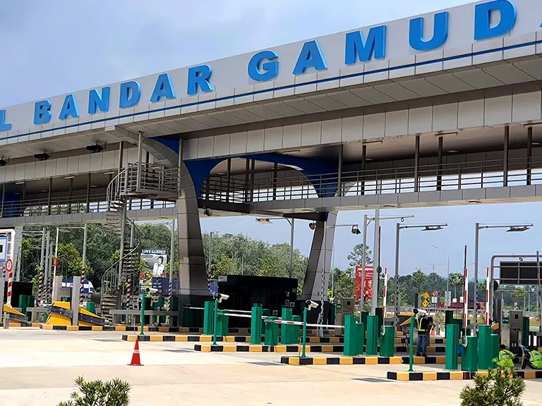 Bandar Gamuda Cove Toll Plaza