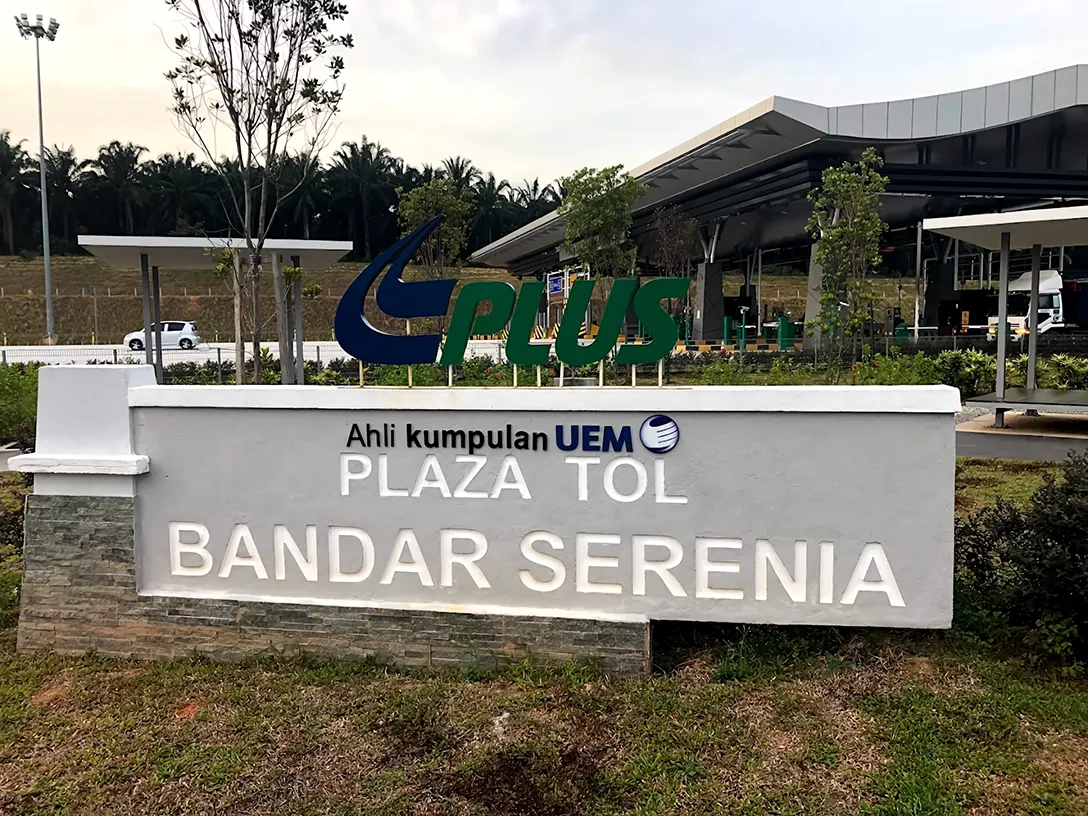 Bandar Serenia Toll Plaza