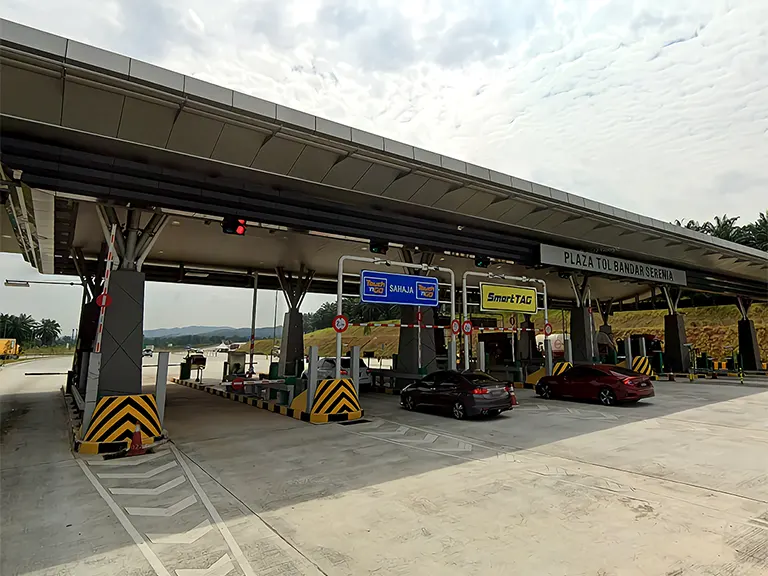 Bandar Serenia Toll Plaza