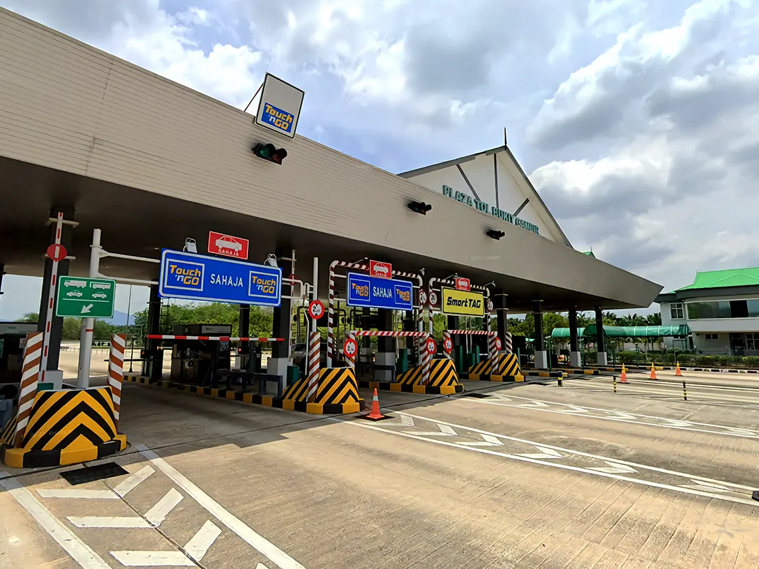 Bukit Gambir Toll Plaza