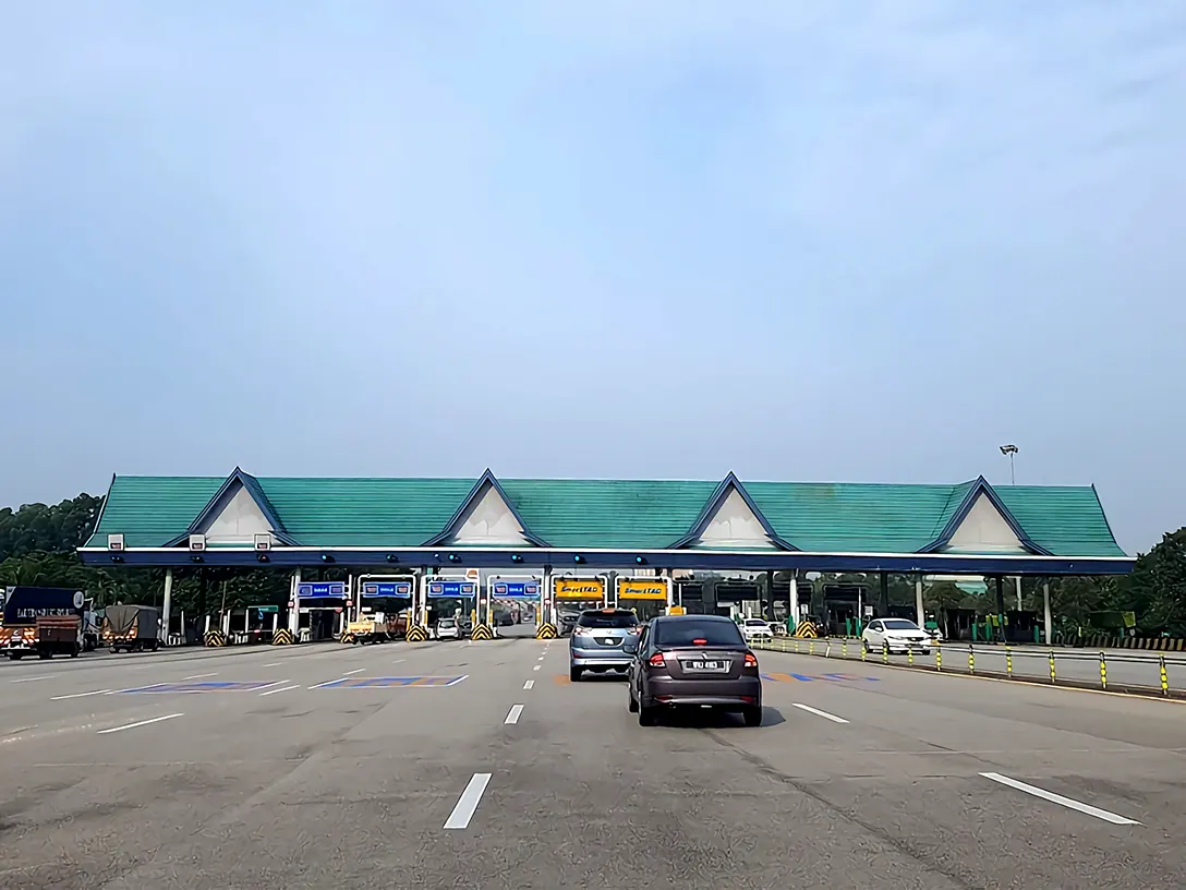 Bukit Raja Toll Plaza