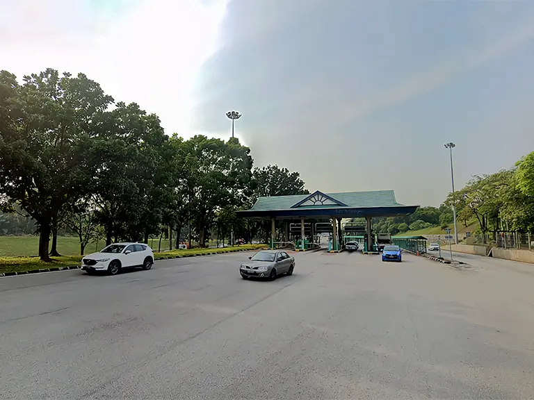 Ebor Selatan Toll Plaza