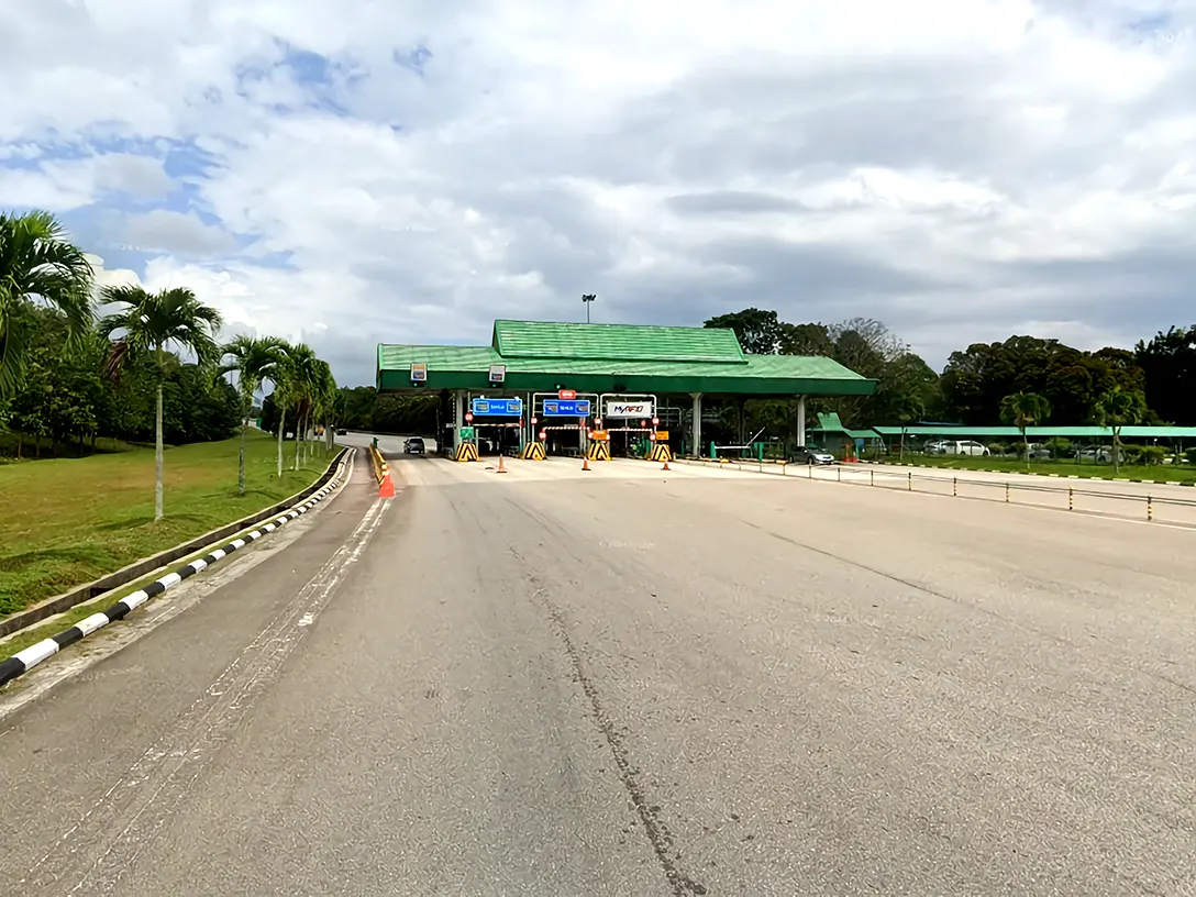 Jasin Toll Plaza