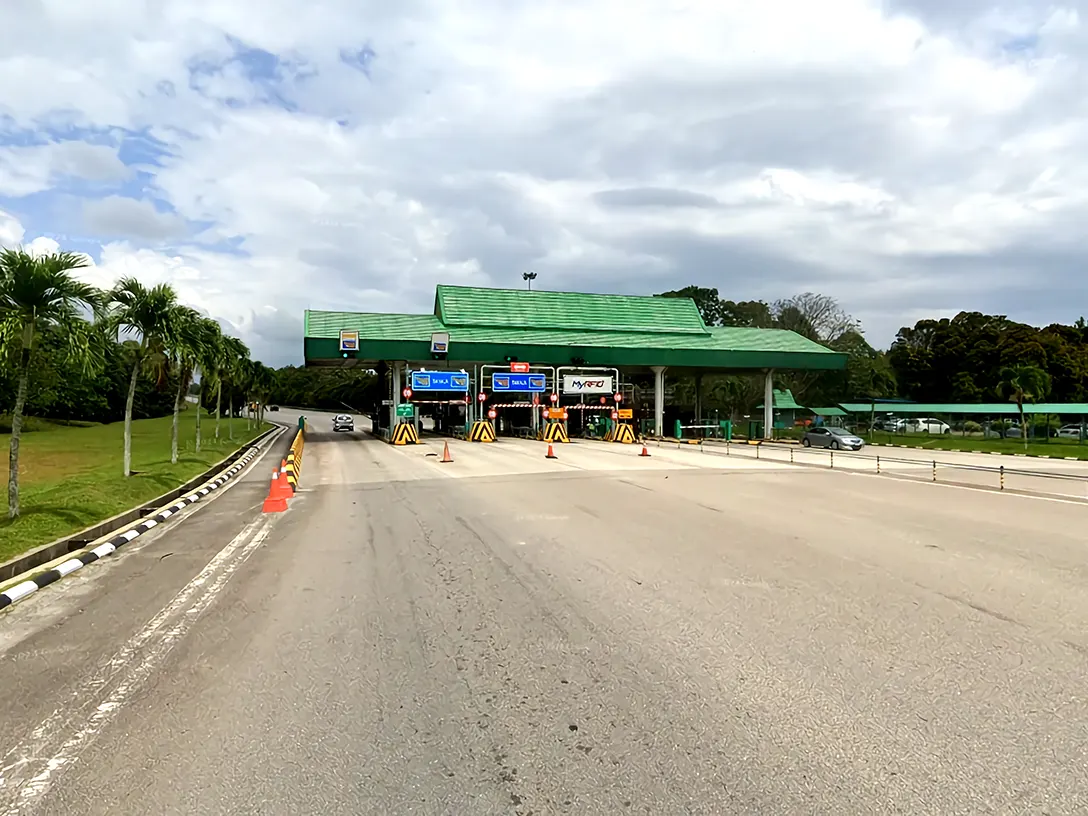 Jasin Toll Plaza