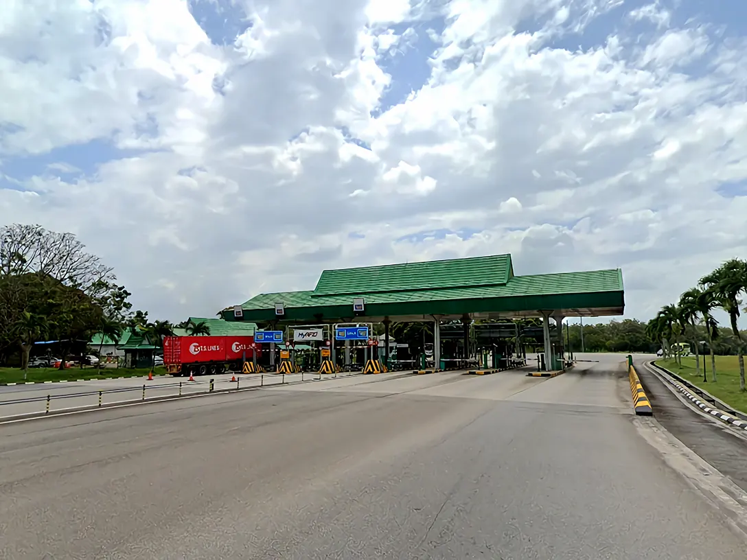 Jasin Toll Plaza