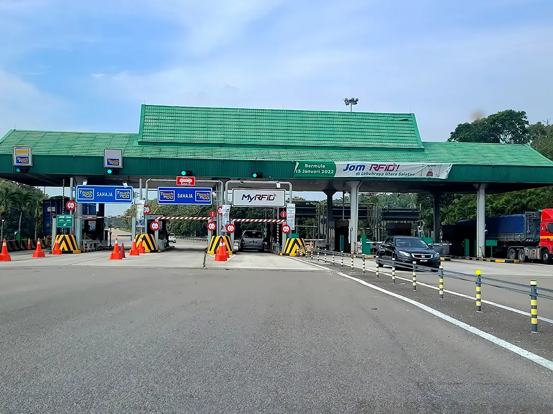 Jasin Toll Plaza