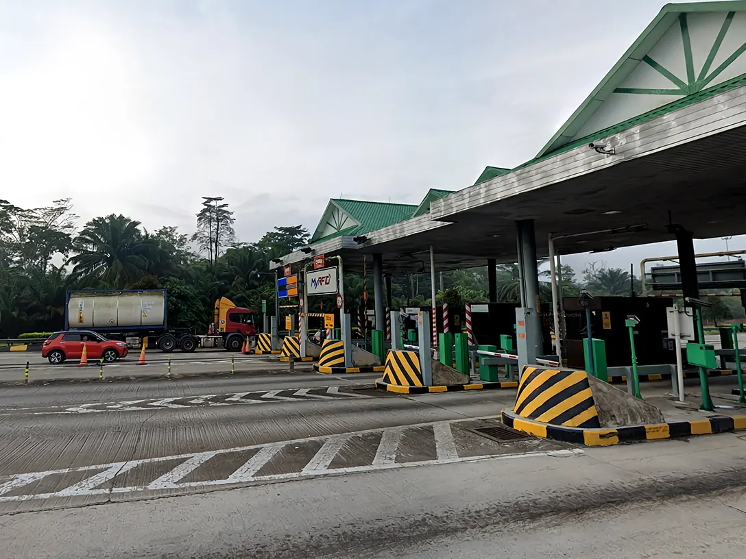 Kulai Toll Plaza