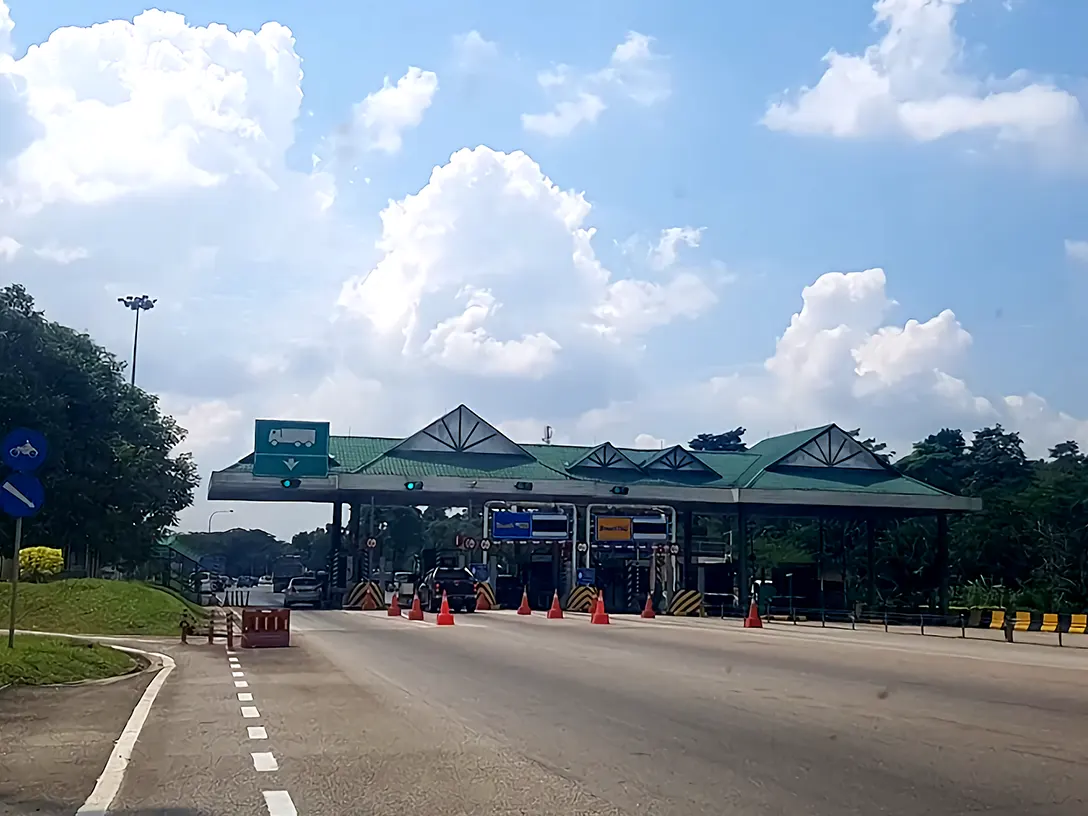 Kulai Toll Plaza