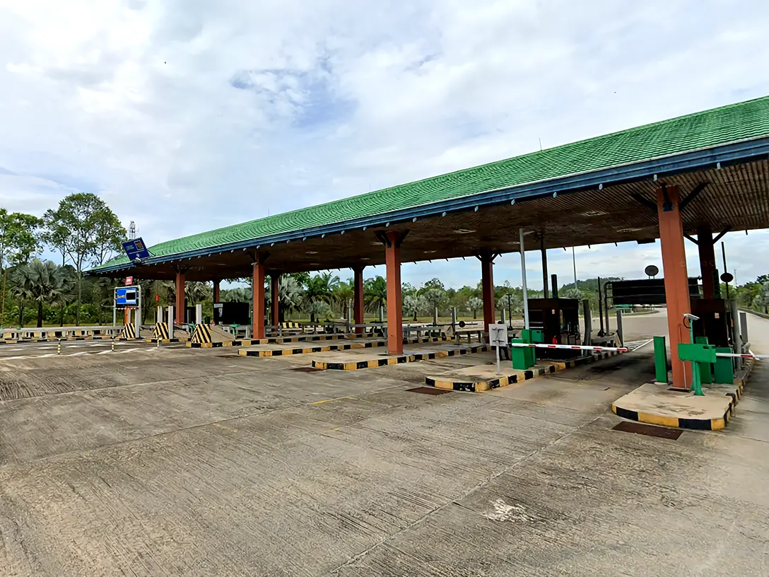 Lembah Beringin Toll Plaza