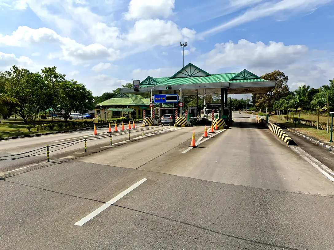 Machap Toll Plaza