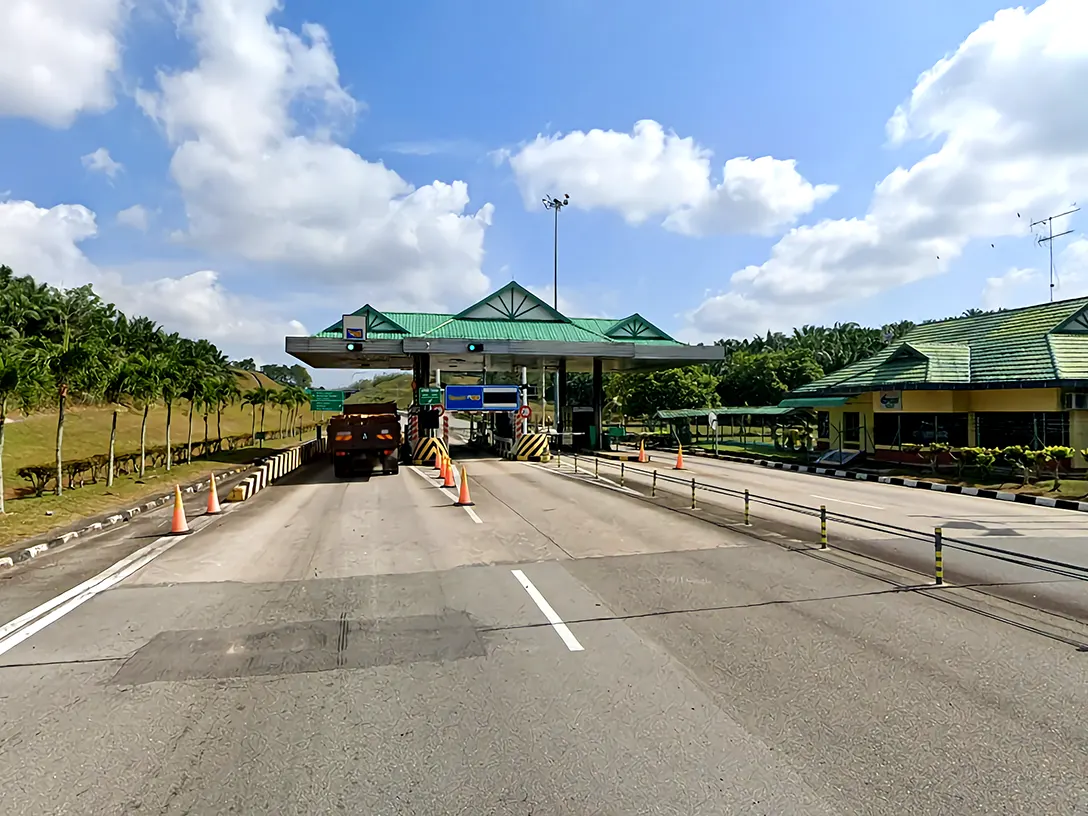 Machap Toll Plaza