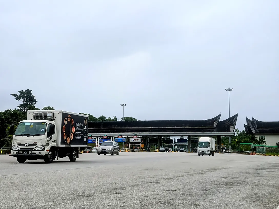 Membau Toll Plaza