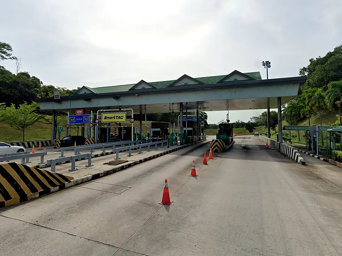 Pagoh Toll Plaza