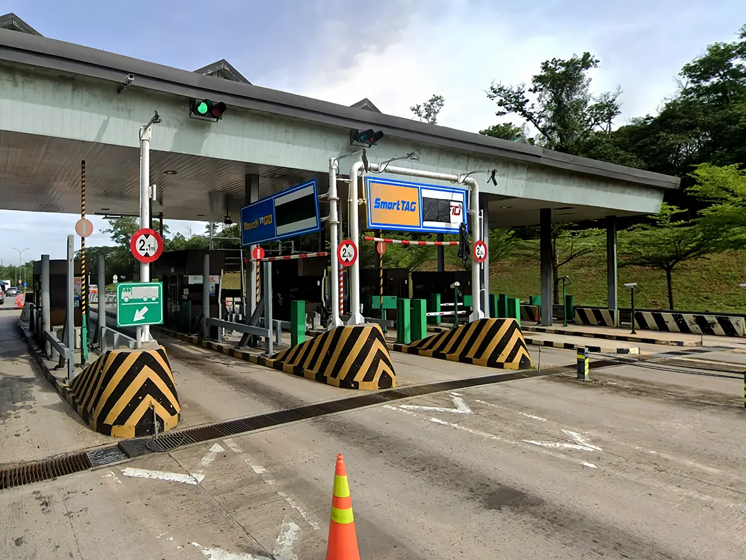 Pagoh Toll Plaza