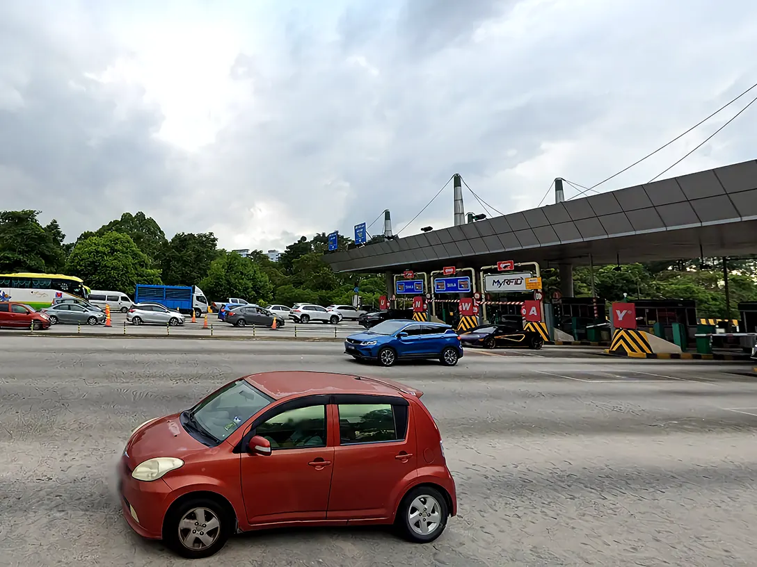 Perling Toll Plaza
