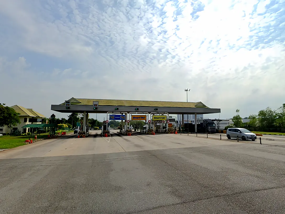 Putera Mahkota Toll Plaza