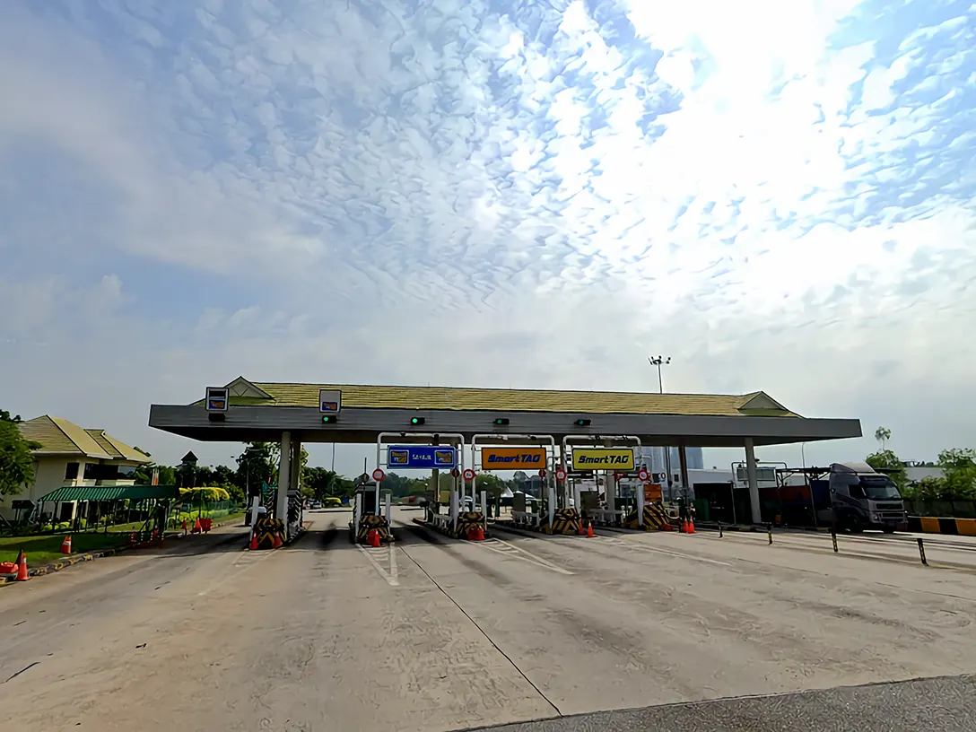 Putera Mahkota Toll Plaza