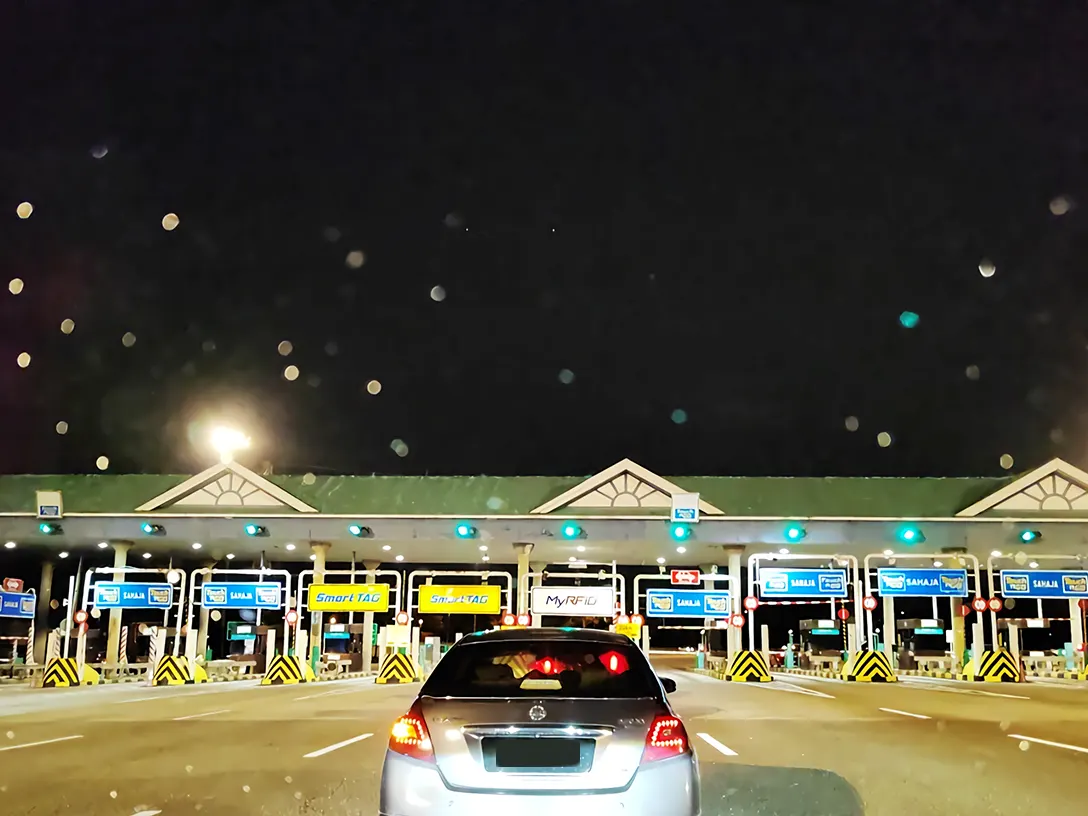 Seafield Toll Plaza