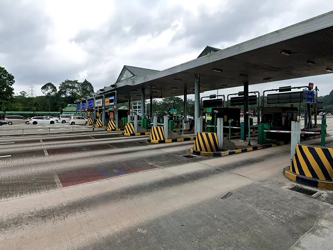 Senai Utara Toll Plaza