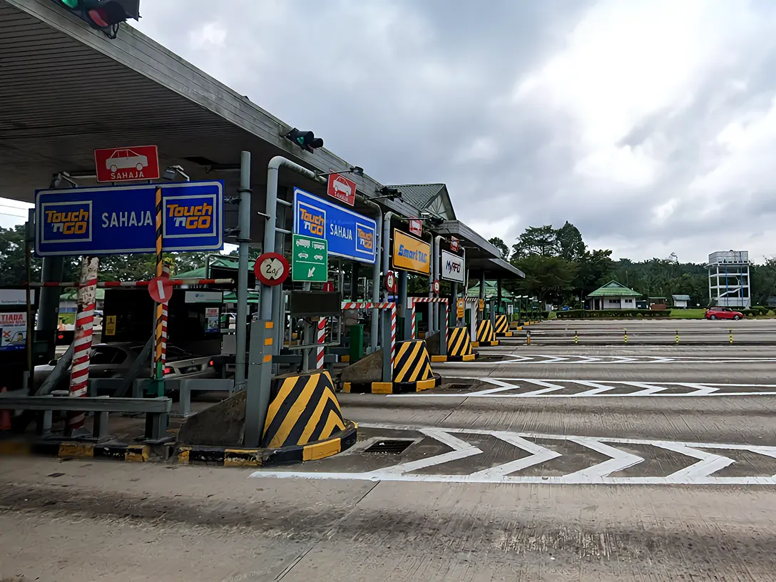 Senai Utara Toll Plaza