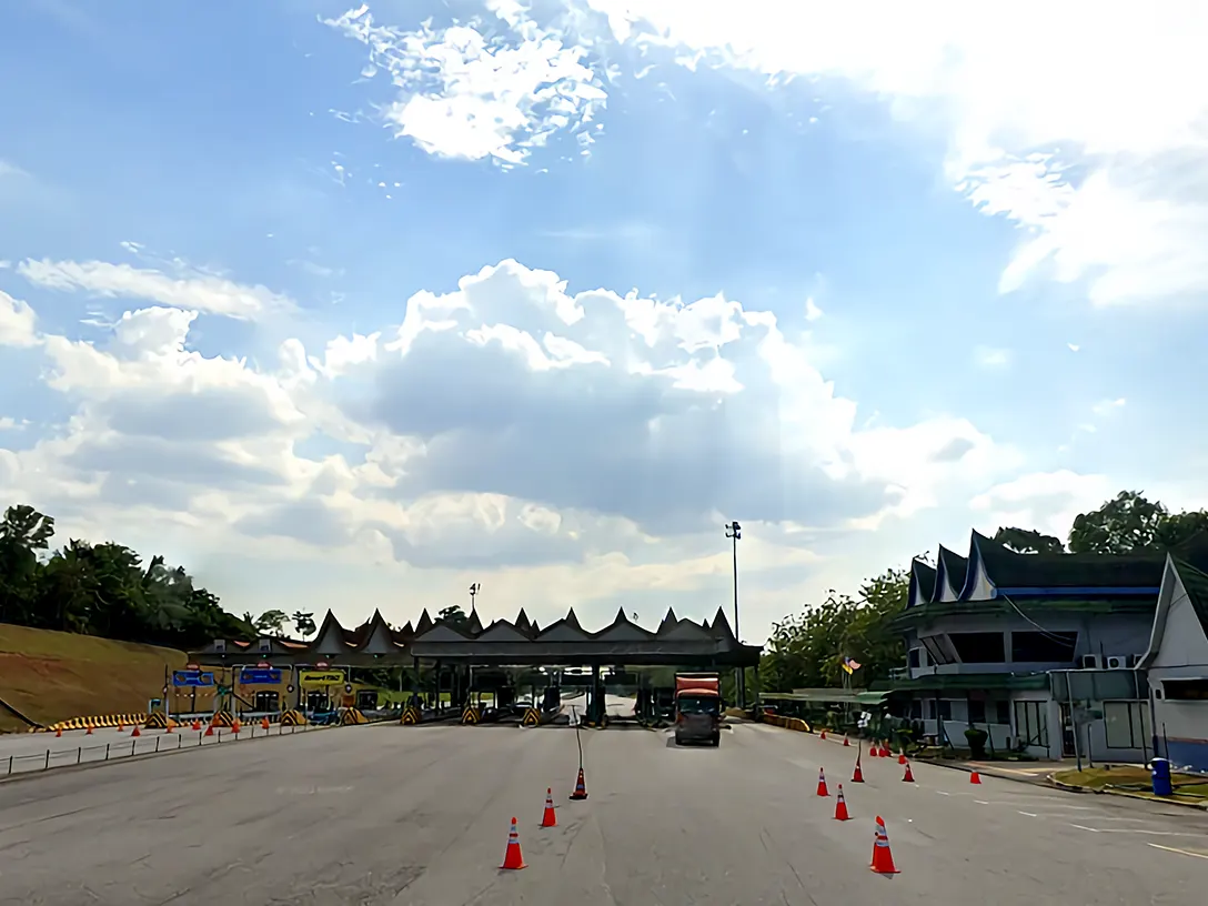 Senawang Toll Plaza