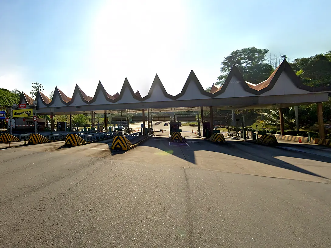 Simpang Ampat toll plaza