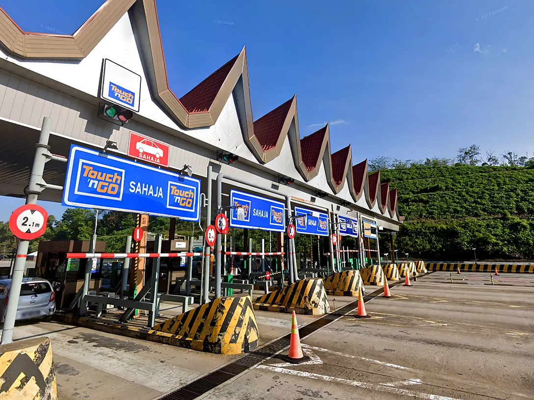 Simpang Ampat toll plaza