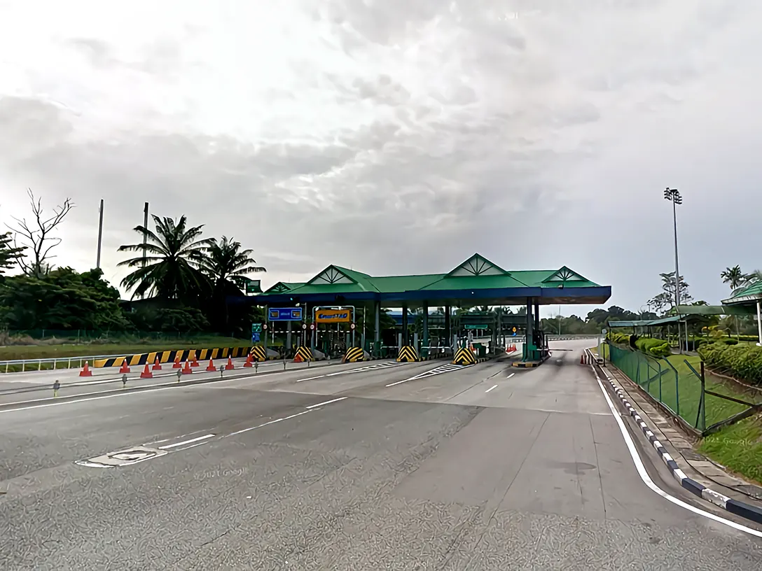 Simpang Renggam Toll Plaza