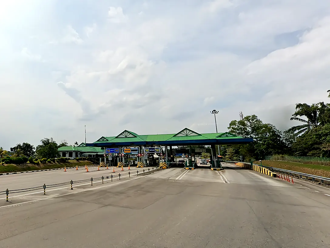 Simpang Renggam Toll Plaza