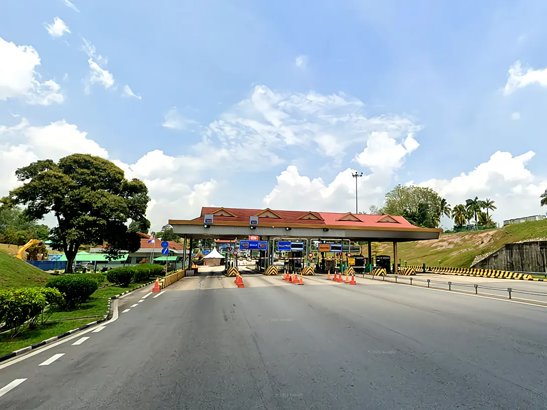 Tangkak Toll Plaza