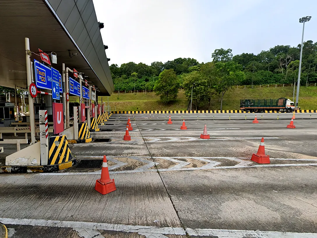 Tanjung Kupang Toll Plaza